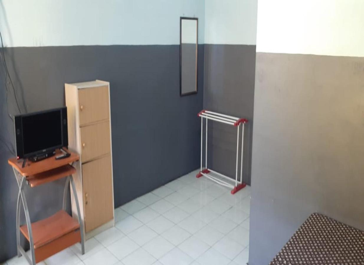 Hotel Dirgantara Parakan  Экстерьер фото